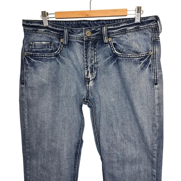Buffalo Men's 34 Relaxed Fit Distressed Blue Denim Jeans Flap Pockets
